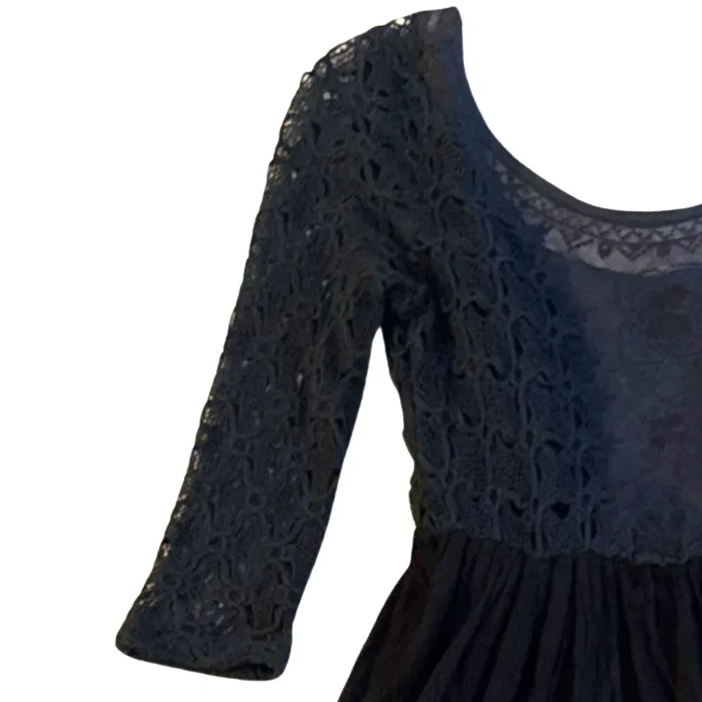 Free People Lonesome Dove Midi Dress Size 6 Black Crochet Knit Lace Whimsigoth